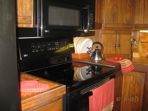 Kitchen area...anybody for coffee?