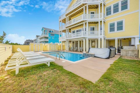 Surf or Sound Realty - 683 - Rising Sun - Pool Area -3
