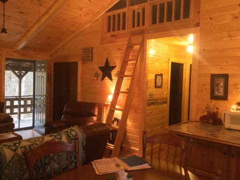 Welcome to
 POSSUM VALLEY HIDEAWAY!