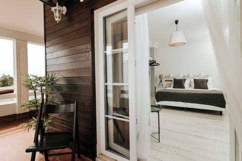 Deluxe Double or Twin Room, Non Smoking, Partial Sea View | Balcony