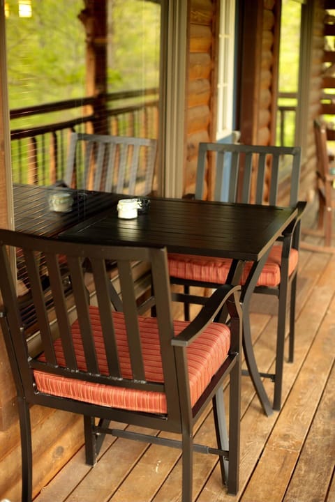 d8def672-0b8f-4b89-9712-ccaa5ed828c5