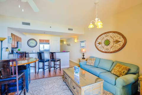 Open Concept Living, Dining, and Kitchen