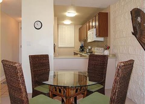 Dining Room / Kitchen