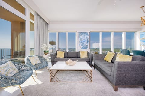 Phoenix Orange Beach 1701, Orange Beach, Alabama, beach front, 4 bedroom condominium on the 17th floor