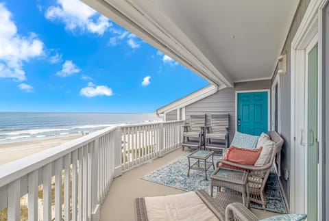 Back steps to beach!