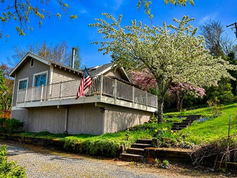 Welcome to Cameron's Chalet