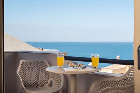 Apartment, 2 Bedrooms | Terrace/patio