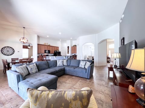 This villa has a total of 5 bedrooms.