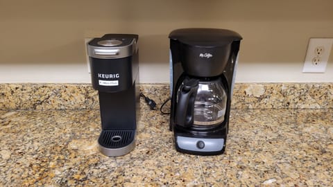 (2) 12-cup Coffee Makers and Keurig Mini Plus 20240226_185333