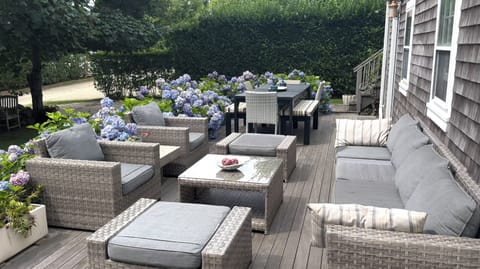 Deck with seating area
