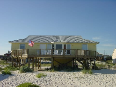 Memories are waiting to be made at your lovely, Gulf front home!