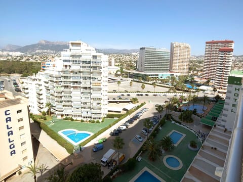 Metropolitan Area, Condominium, Property, Building, Human Settlement, Urban Area, City, Urban Design, Mixed-Use, Real Estate