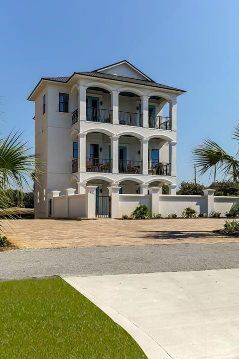 Beach Retreat East