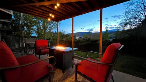 Relax in conversation around our fire pit. *Updated photo spring 2024