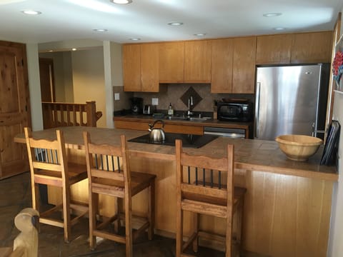 Fully equipped kitchen with everything you need to feel at home.