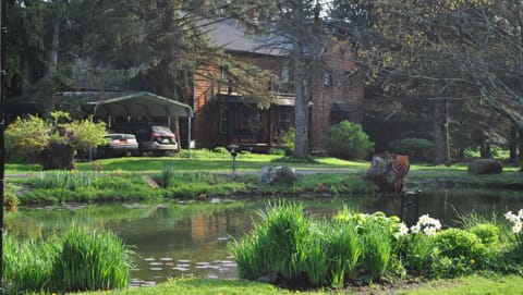 THE MANOR HOUSE AND GARDEN POND