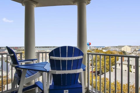 180 degree view from ocean to the bay