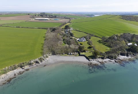 Welcome to Schoopers, set amongst rolling green fields on the edge of the Camel Estuary