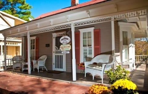 Welcome to the Bodie House!