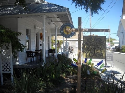 Unique local shops and restaurants