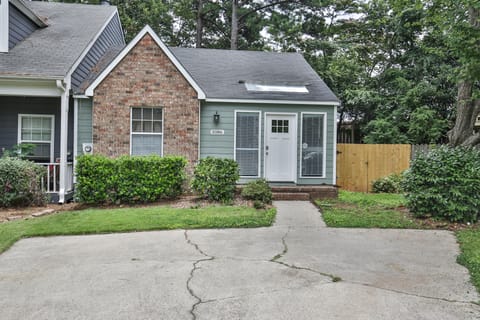 The Braves Bungalow! Welcome HOME!!!!