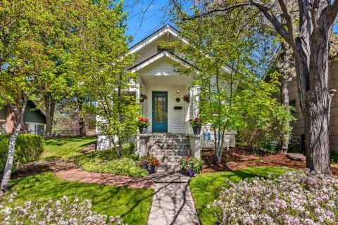 Welcome to Jefferson Cottage