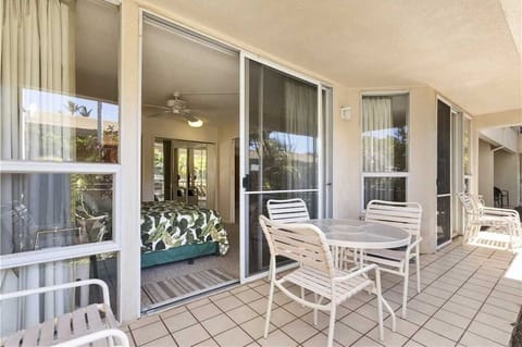 Most of the year, our lanais stay shady all day.