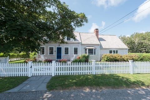 Front elevation of The White Foam House at 173 Chatham Bars Ave