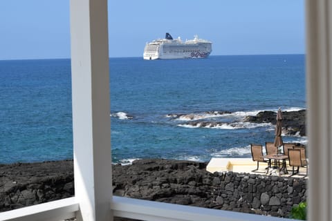 Cruise Ship Wednesday! 