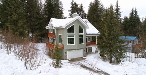 Alyeska View Guest House