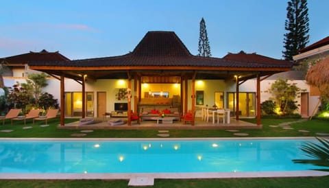 #D14 Oberoi Seminyak 500m Kudeta beach