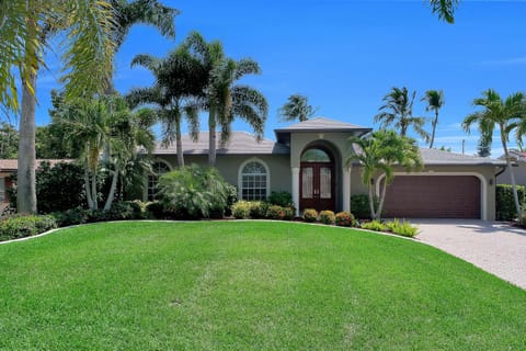 Oliver's Oasis - Naples, FL. "Not your typical vacation rental"