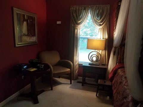 Standard Suite, 1 King Bed (Southern Living) | Individually decorated, individually furnished, laptop workspace