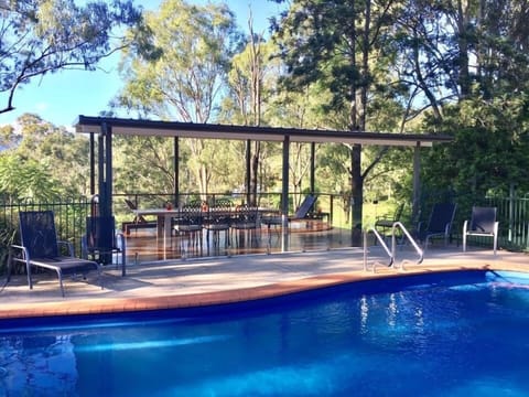 Pool & Deck