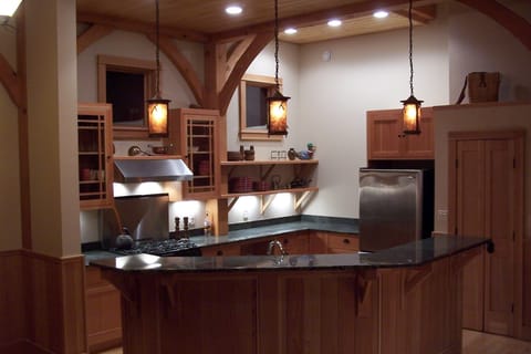 Kitchen - new (2025) 6 burner stove with griddle, new refrigerator (2024)