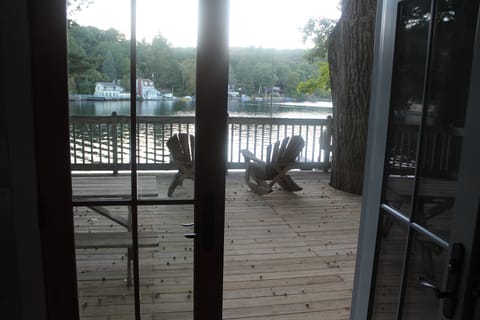 Deck is off living room