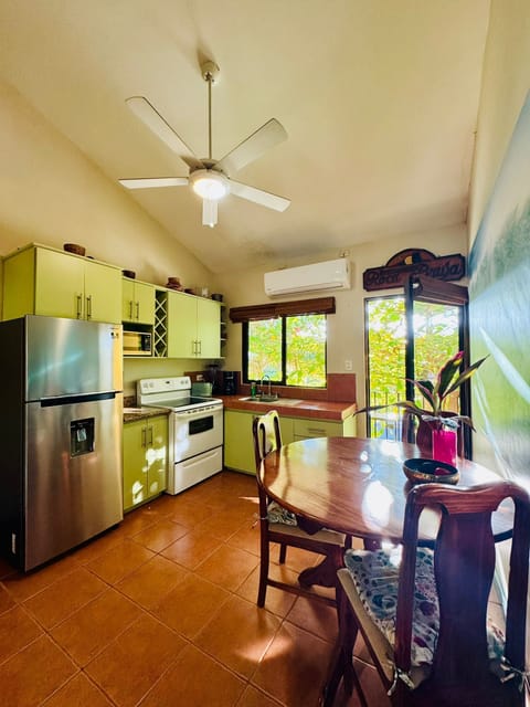 Living/kitchen