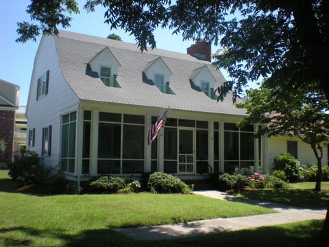 A Bayview Beauty in Cape Charles