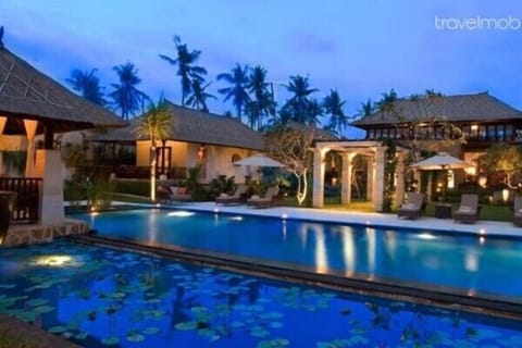 3BR Beachfront Villa in Canggu