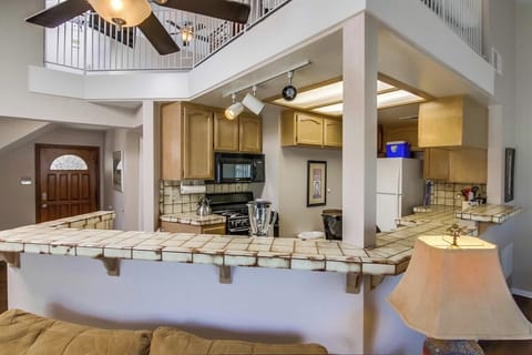 Kitchen is fully equipped to enjoy meals at home!