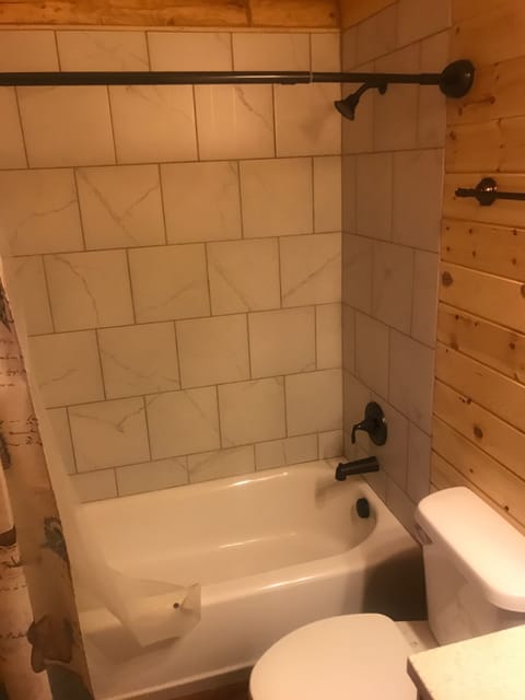 e81926c9-1152-4f60-a058-869a87f0f0bc