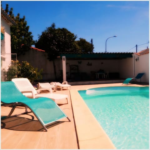 Newly renovated pool area. Just perfect for relaxing.
