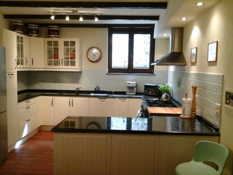 Kitchen, spacious and well equiped