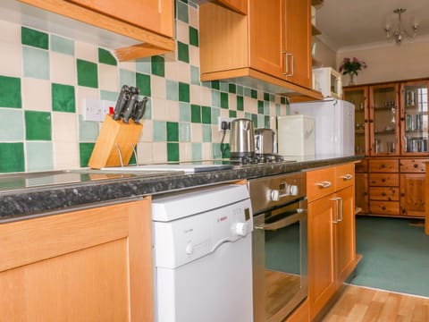 Kitchen with Dishwasher