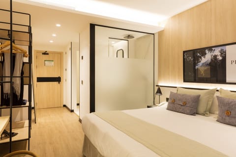 Minibar, in-room safe, desk, soundproofing