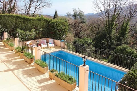 Pool with sun terraces