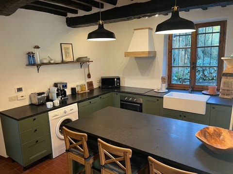 The kitchen has been newly renovated