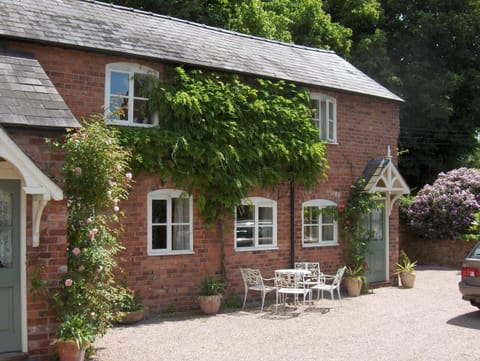 cherry tree cottage built in 1883 and tastefullly restored to a high standard