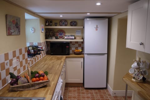 Corner House - Kitchen