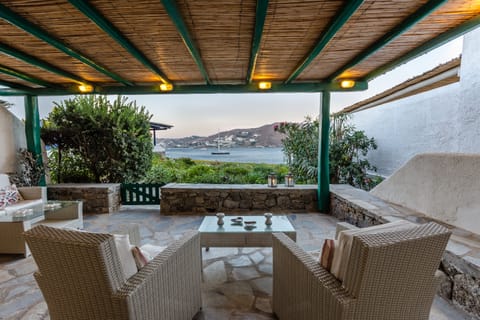 AFRODITE VILLA VERANDA on the SEA